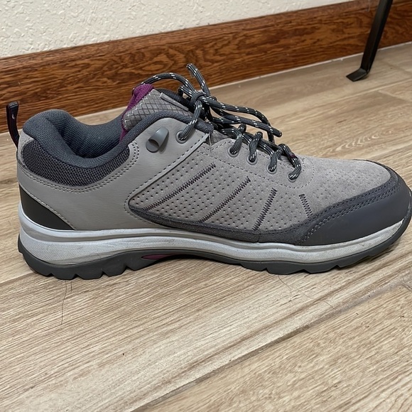 New Balance | Cushioning comfort insert sneaker - Picture 4 of 11